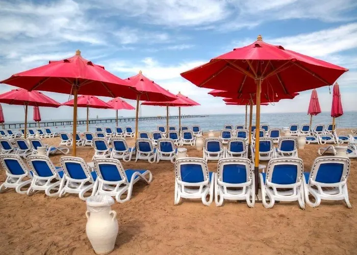 Апарт-отель Porto South Beach El Sokhna For Families Only