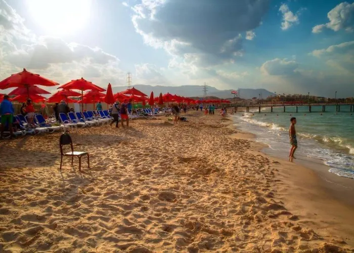 Апарт-отель Porto South Beach El Sokhna For Families Only Айн-Сохна